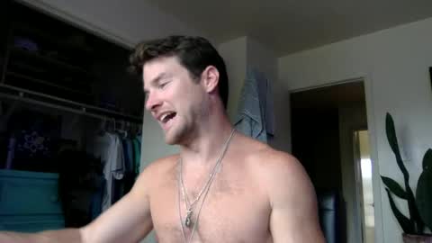 Dr. Love online show from March 8, 4:05 pm