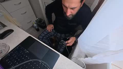 tarkan198 online show from November 23, 9:20 am