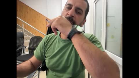 tarkan198 online show from October 8, 5:17 pm