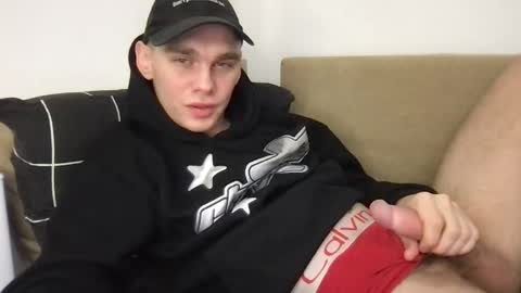 tasteithorny online show from December 29, 10:14 pm