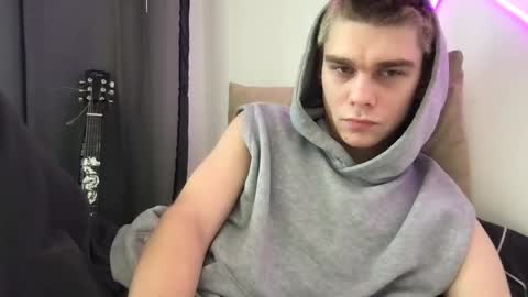 tasteithorny online show from February 5, 10:19 am