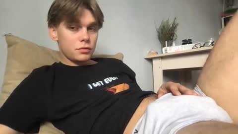 tasteithorny online show from September 19, 9:10 am