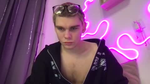 tasteithorny online show from February 13, 4:54 am