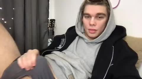 tasteithorny online show from February 28, 5:04 am