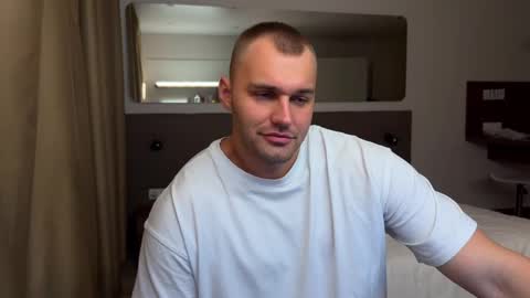 My shows 2100500 UTC3 online show from September 26, 5:10 pm