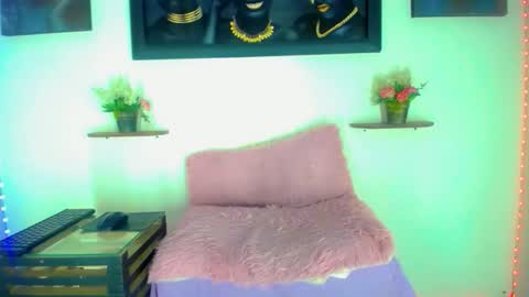 Noah online show from February 23, 1:13 pm