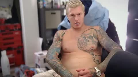 tattednblonde online show from February 3, 11:58 pm