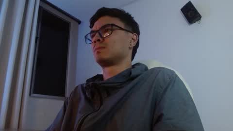 taurus4k online show from November 17, 7:55 am