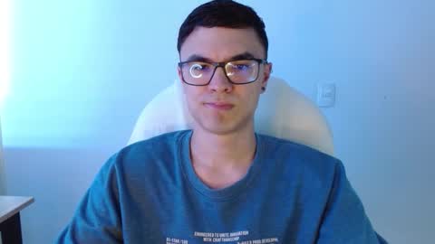 taurus4k online show from November 9, 9:52 pm