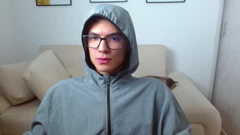 taurus4k online show from January 22, 1:10 am