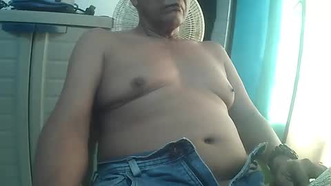 Snapshot of tavo58 chatting on January 16, 4:28 pm alvarito online show from January 16, 4:28 pm