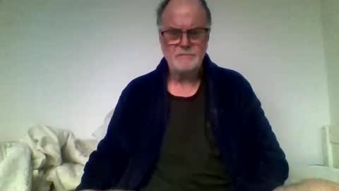 Snapshot of taxi910662 chatting on October 2, 4:55 pm taxi910662 online show from October 2, 4:55 pm