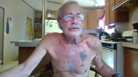 Snapshot of teak4u chatting on September 30, 5:49 pm Teak online show from September 30, 5:49 pm