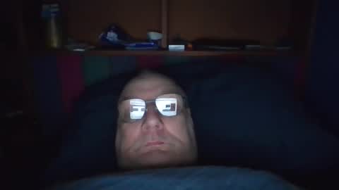 Snapshot of tebb61 chatting on October 25, 7:10 am Mark online show from October 25, 7:10 am