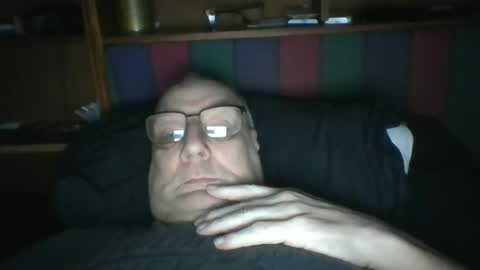 Mark online show from July 3, 7:14 am
