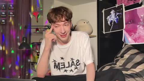Yan     online show from June 26, 6:43 pm