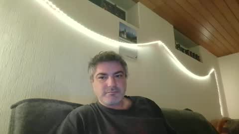 Peter online show from March 4, 7:01 pm