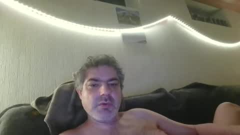 Peter online show from November 14, 6:09 pm