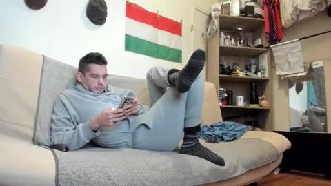 Virg Lszl online show from December 18, 7:15 am