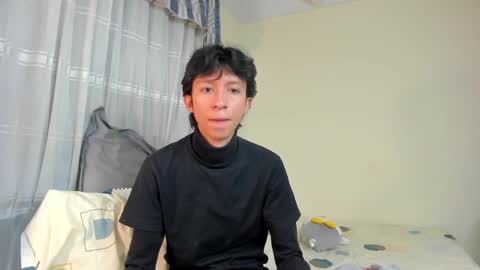 Snapshot of teroship_boy chatting on January 1, 2:19 am Juanfe  online show from January 1, 2:19 am