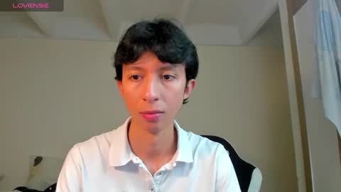 Snapshot of teroship_boy chatting on December 3, 1:06 am Juanfe  online show from December 3, 1:06 am