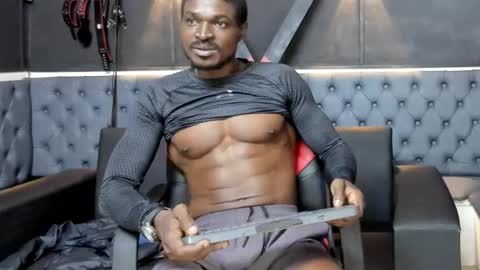 terranze_z online show from November 30, 10:01 pm