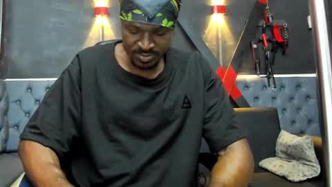 terry_zyzz online show from February 1, 11:14 pm