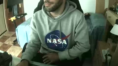 terwosdex online show from April 8, 1:31 pm