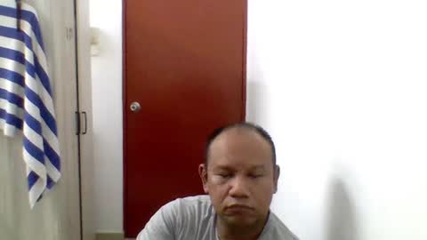 yours online show from April 13, 12:28 pm