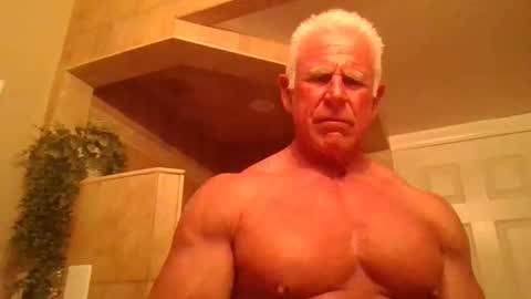 Snapshot of texasboy1978 chatting on October 29, 4:48 am texasboy1978 online show from October 29, 4:48 am