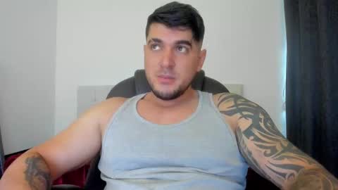 Snapshot of teylor_creed chatting on October 24, 8:32 pm teylor creed online show from October 24, 8:32 pm