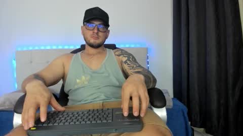 teylor creed online show from December 18, 10:28 pm