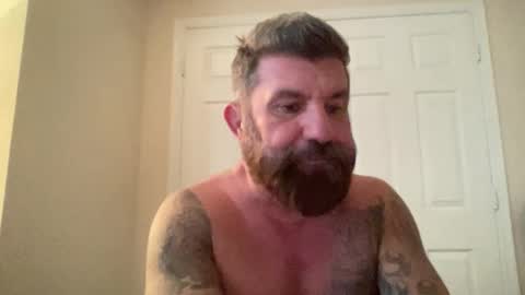 ThatGuyBearded online show from December 6, 12:02 am
