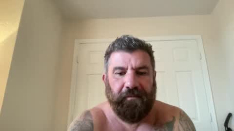 ThatGuyBearded online show from January 5, 4:16 pm