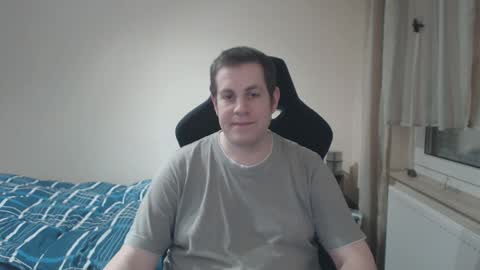 thatguyyeahhim online show from December 31, 1:04 am