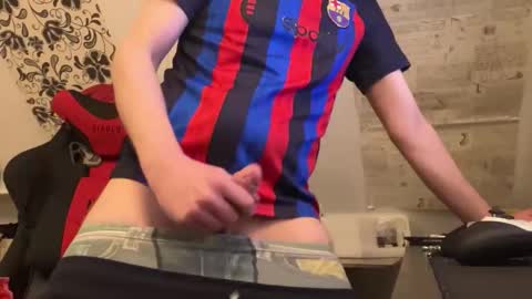 the420duderino online show from November 11, 1:32 am