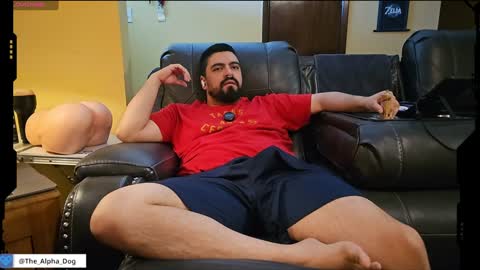 Snapshot of the_alpha_dog_xxx chatting on January 23, 6:45 pm the_alpha_dog_xxx online show from January 23, 6:45 pm