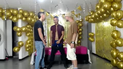 the goodfellas online show from December 15, 9:42 pm