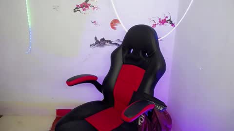 the_latin_boy02 online show from November 18, 7:28 pm