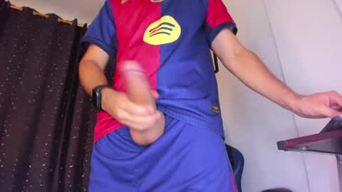 the_skinnyguys online show from March 30, 10:44 pm