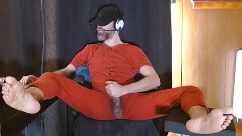 Blue and Red online show from January 12, 4:40 pm