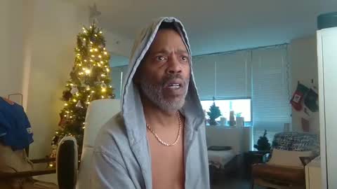 Snapshot of theblacklordmaster chatting on January 2, 2:24 pm theblacklordmaster online show from January 2, 2:24 pm