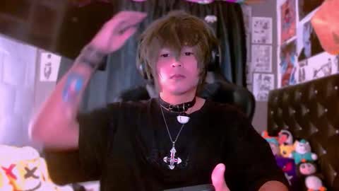 thebluesky_18 online show from June 8, 7:31 am