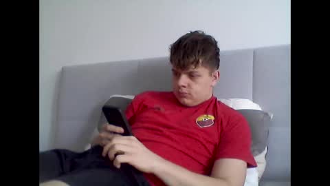 thecuteguy144949 online show from February 1, 8:50 am