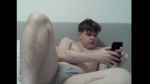 thecuteguy144949 online show from February 28, 8:28 pm