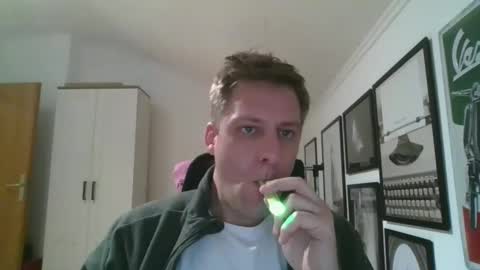 thedon2123 online show from December 4, 5:44 pm