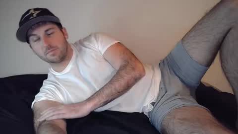 Theetwohander online show from March 13, 2:08 am