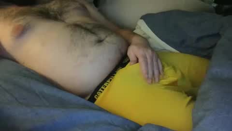 Snapshot of thefatshaftlad chatting on January 19, 6:32 pm Thefatshaftlad online show from January 19, 6:32 pm