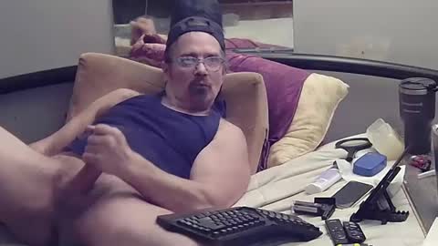 Snapshot of thehotlantaman chatting on December 16, 2:04 am thehotlantaman online show from December 16, 2:04 am