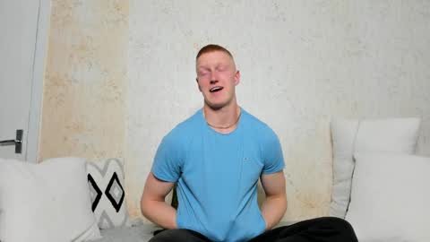 thejacob_d online show from April 2, 4:48 pm